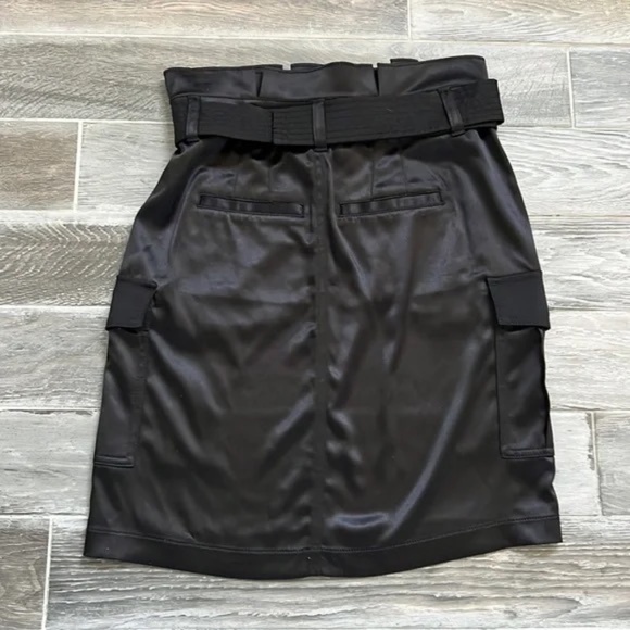 WHBM Black Satin Soft Utility Skirt with Matching Belt Size 6 - Picture 2 of 3
